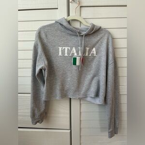 Gray Italia girls Cropped Hoodie- size 11/12
